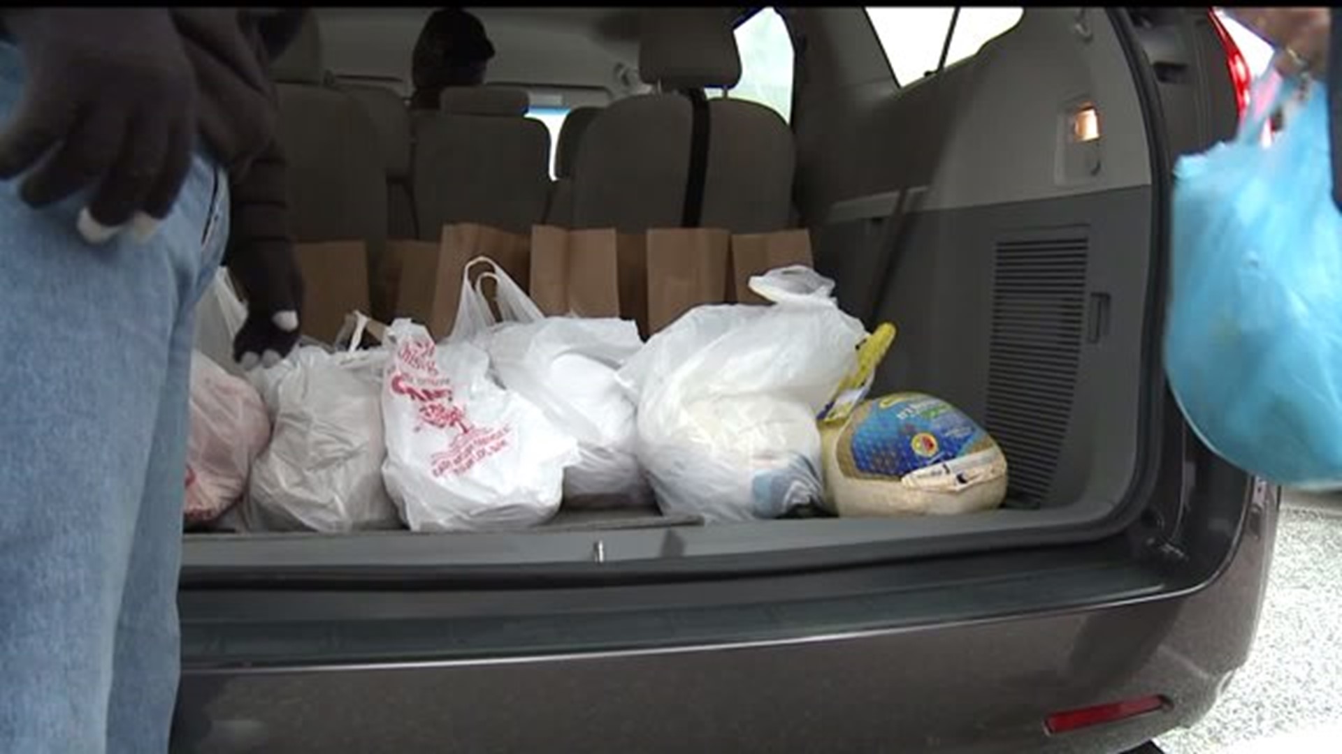 Pantry helps feed hundreds of families in York County
