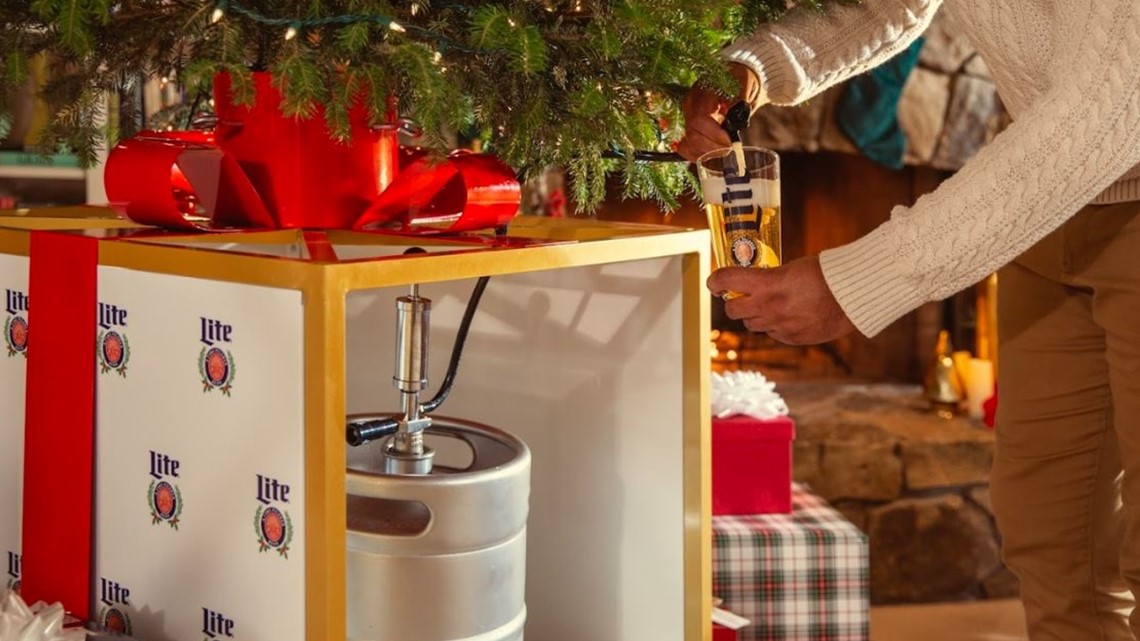 Miller Lite introduces Christmas Tree Keg Stand, just in time for holiday shopping - Vimarsana News