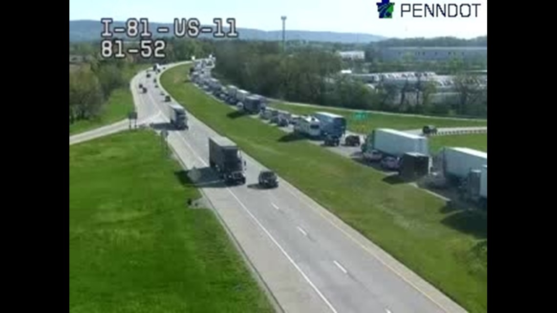 Cumberland county crash backs up traffic on I-81 | fox43.com