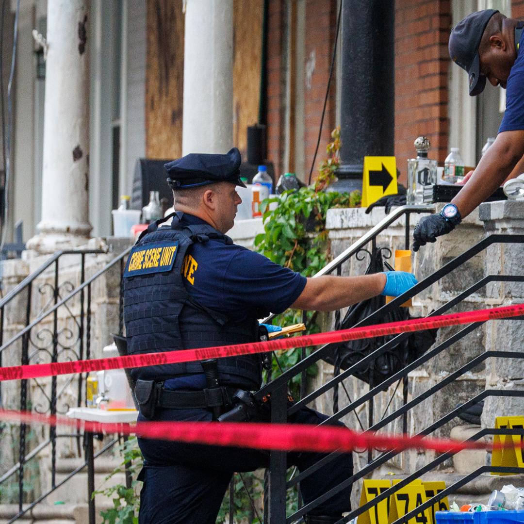 3 dead, 10 injured after South Philadelphia shooting, police say ...