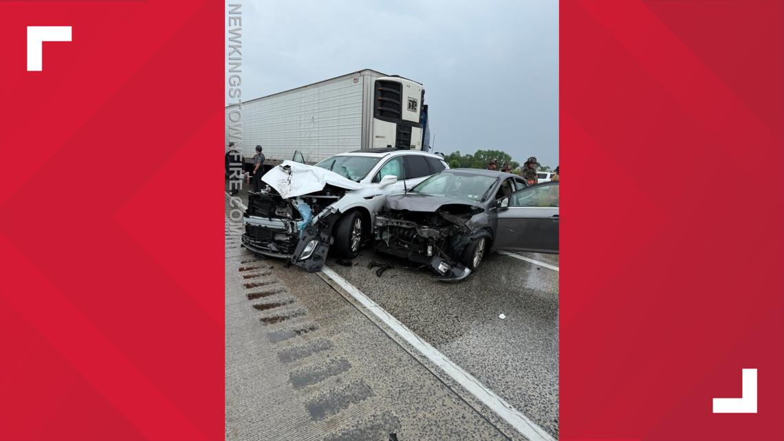 Road reopens following crash on I-81 in Cumberland County | fox43.com