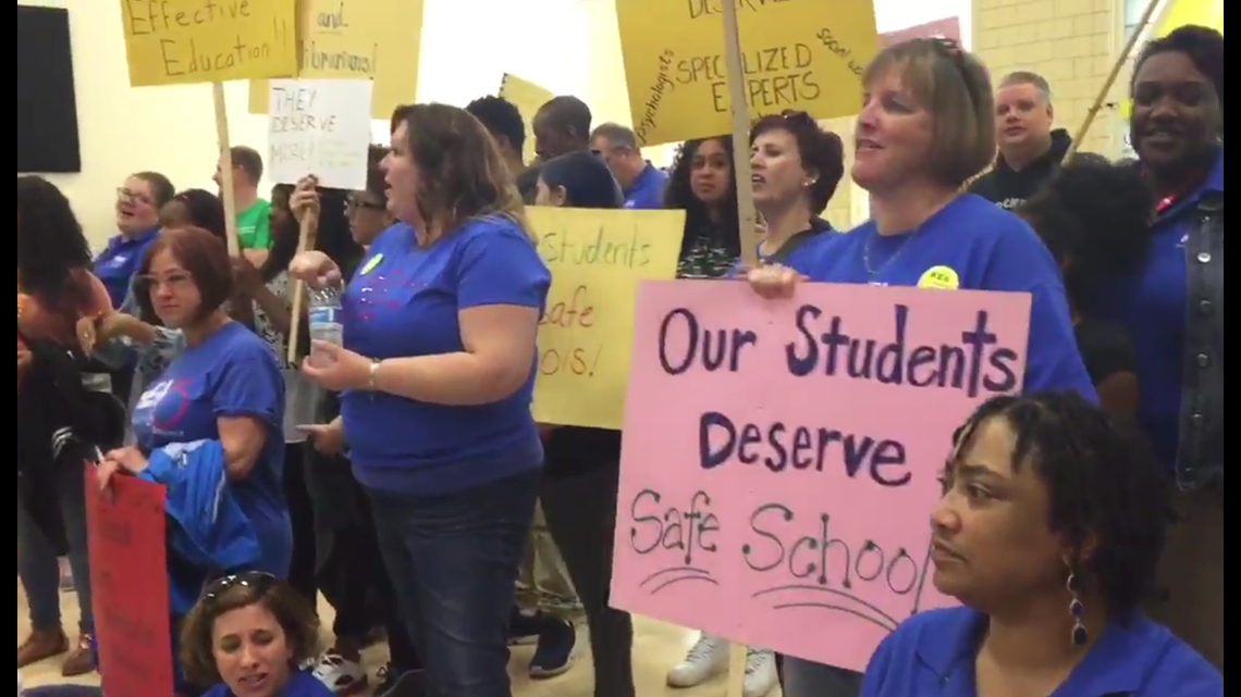 Harrisburg school employees hoping contract can finally be agreed upon