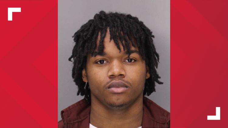 Lancaster County police search for Philadelphia man in identity theft ...