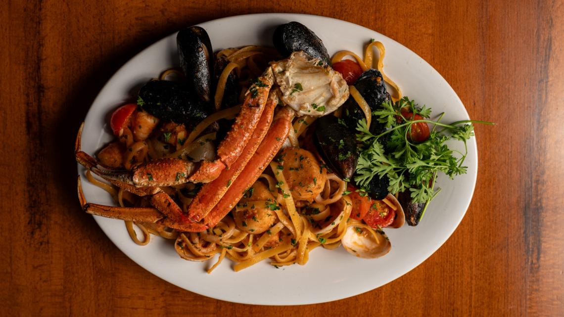 Luna Italian Cuisine takes guests on a tour of Italy