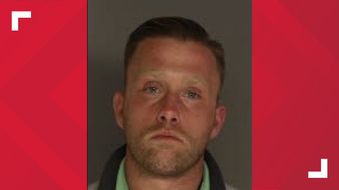 Harrisburg Police officer accused of trying to buy cocaine