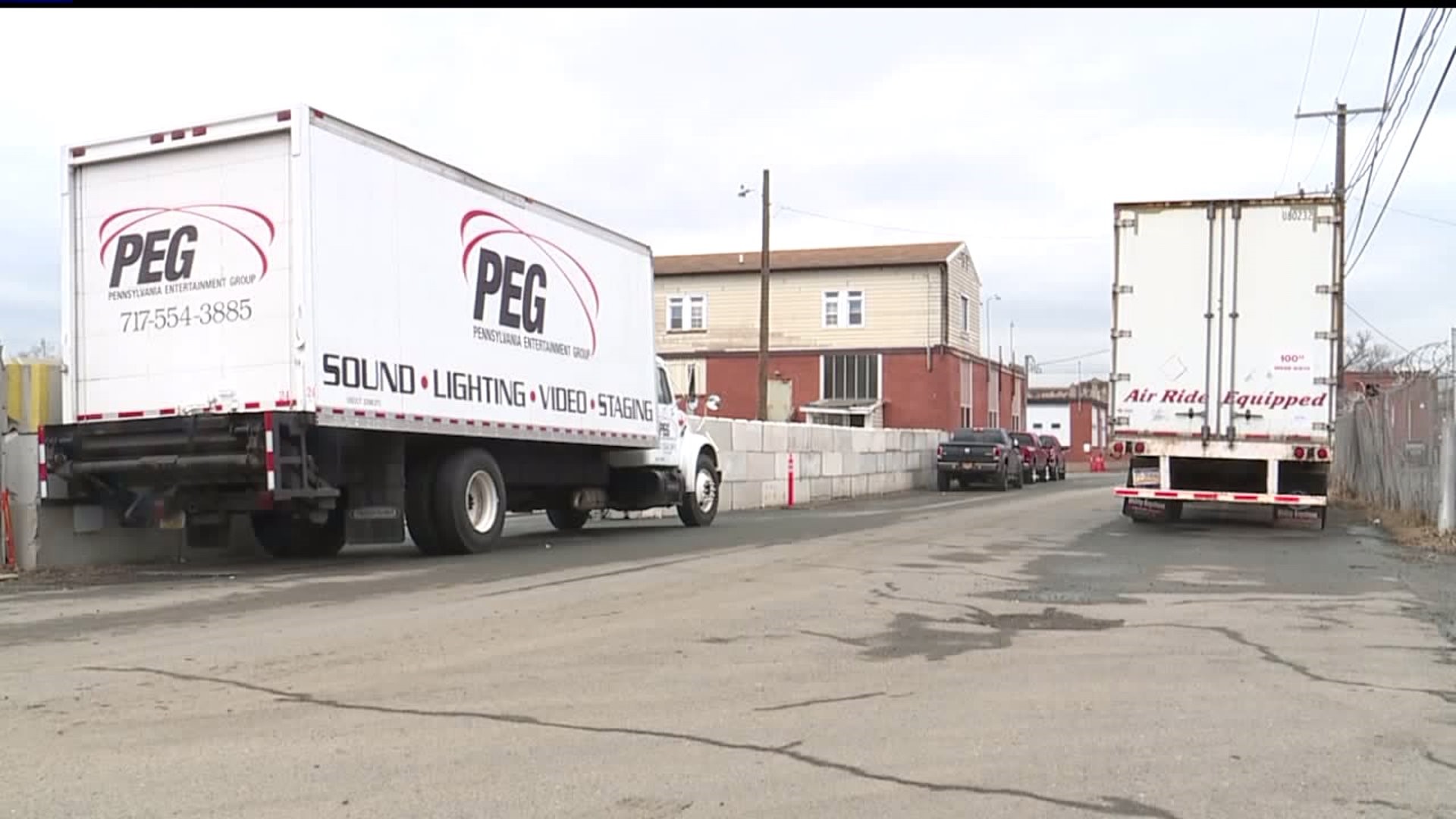 Harrisburg businesses charging for public parking