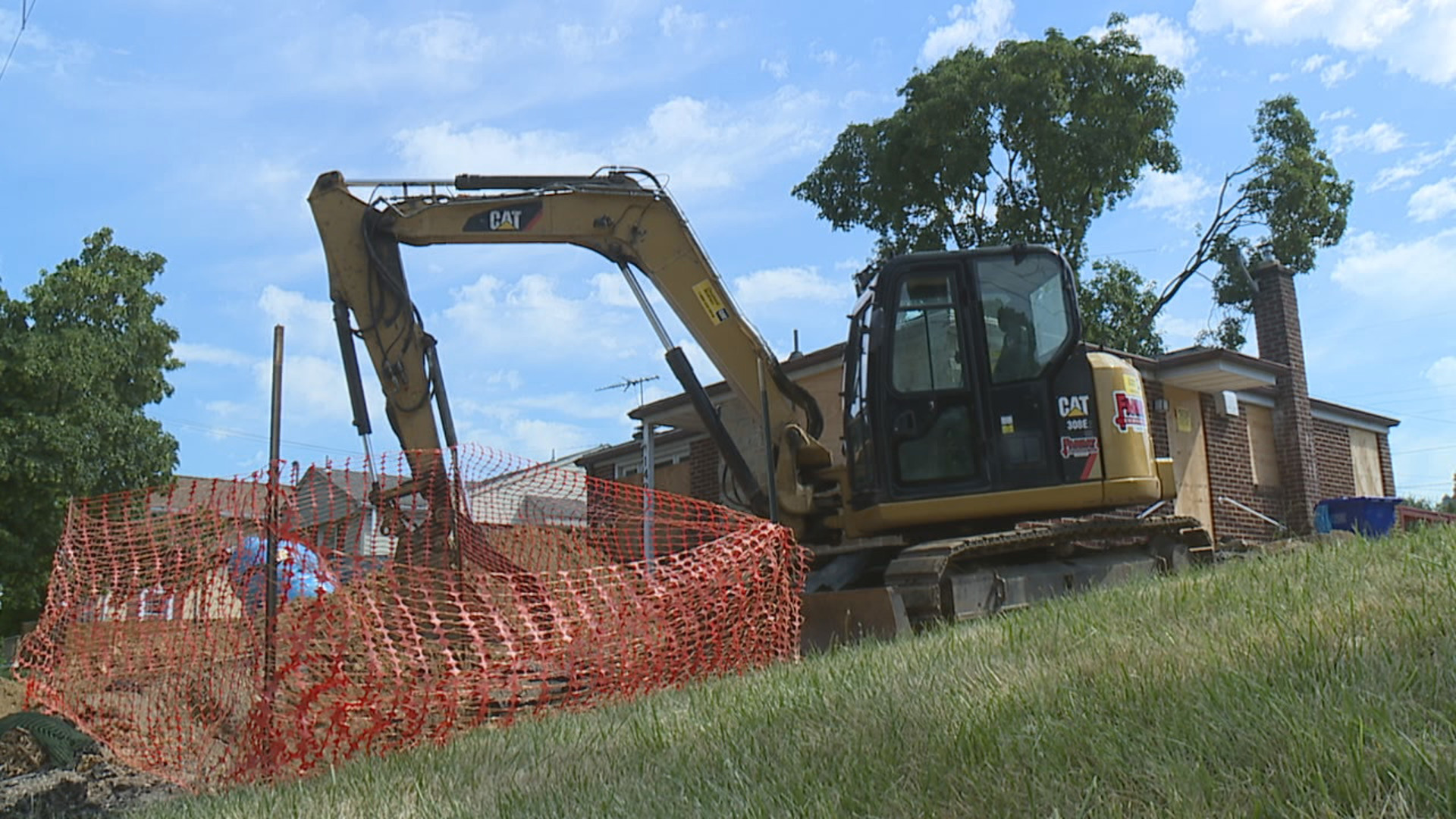 The Pennsylvania Department of Transportation is ramping up progress on its I-83 North York Widening Project and drivers can soon expect to see demolition crews.