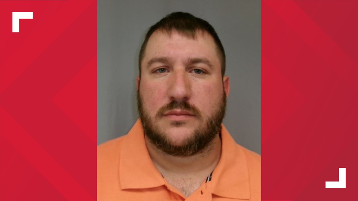 Kyle Stapleton charged with sexually assaulting minor - Vimarsana News
