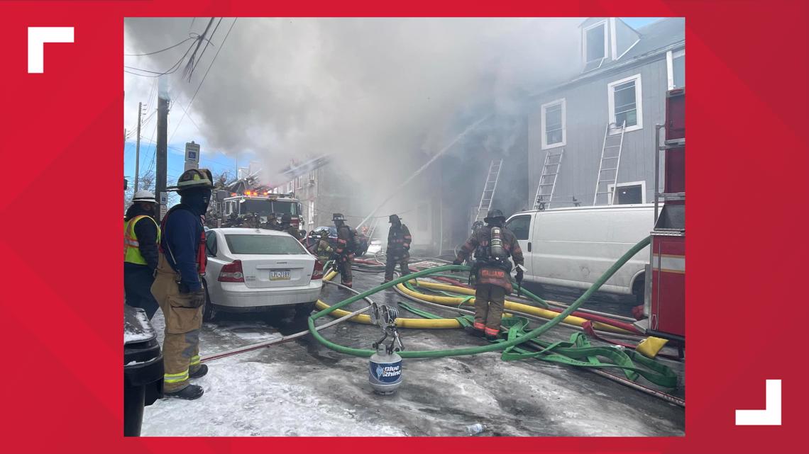 Firefighters work to extinguish fire in Harrisburg amid frigid temperatures - Vimarsana News