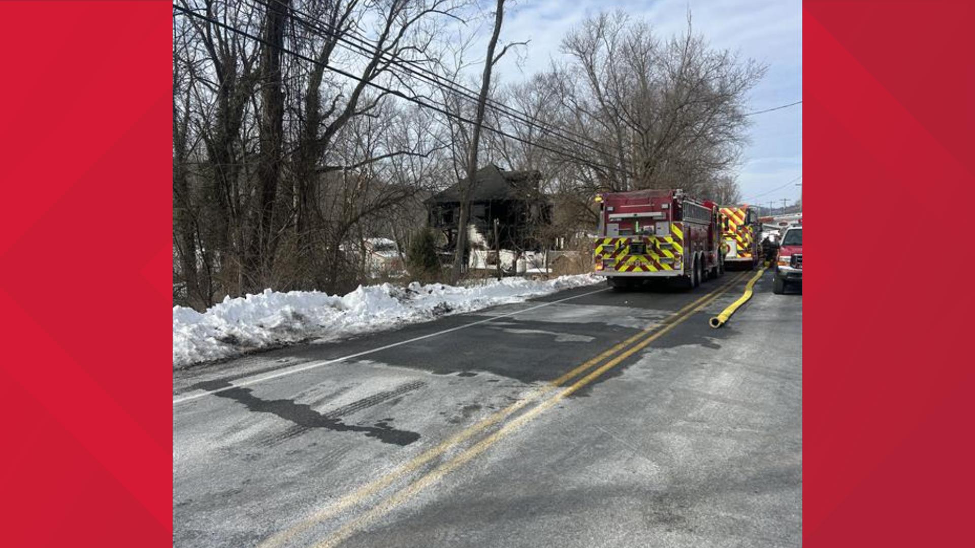 4 people displaced, 2 dogs killed in Perry County fire | fox43.com