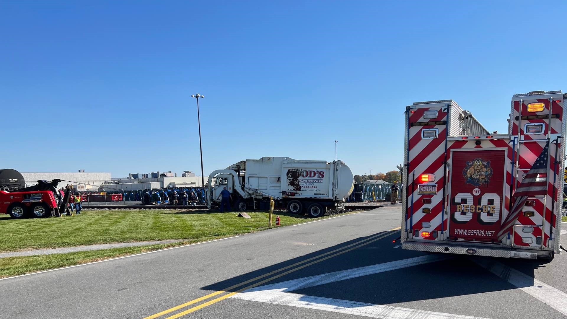 Crash involving dump truck and train injures one in Lancaster