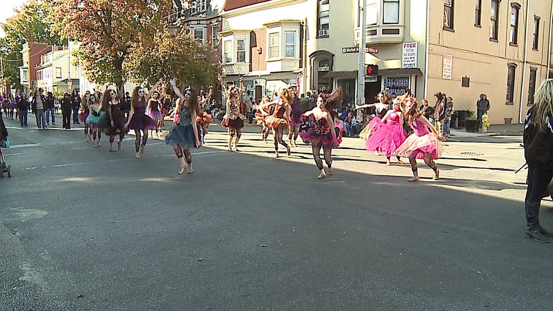 BOO! List of 2015 Halloween Parades