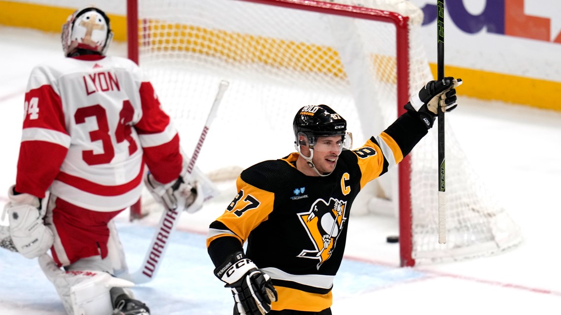 Sidney Crosby signs twoyear extension with the Pittsburgh Penguins