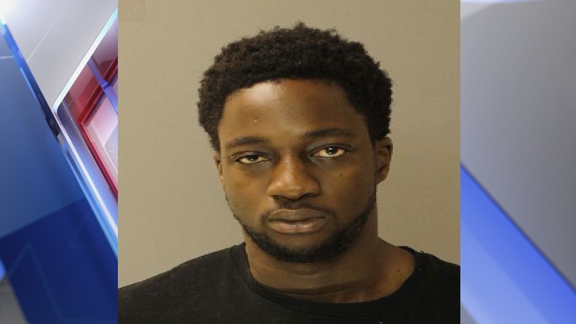 Police searching for man who fled police during attempted arrest in