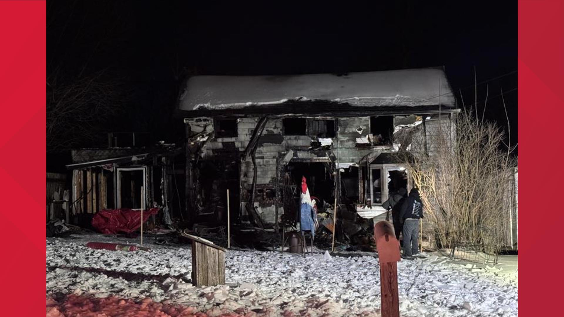 2 displaced in Adams County house fire | fox43.com