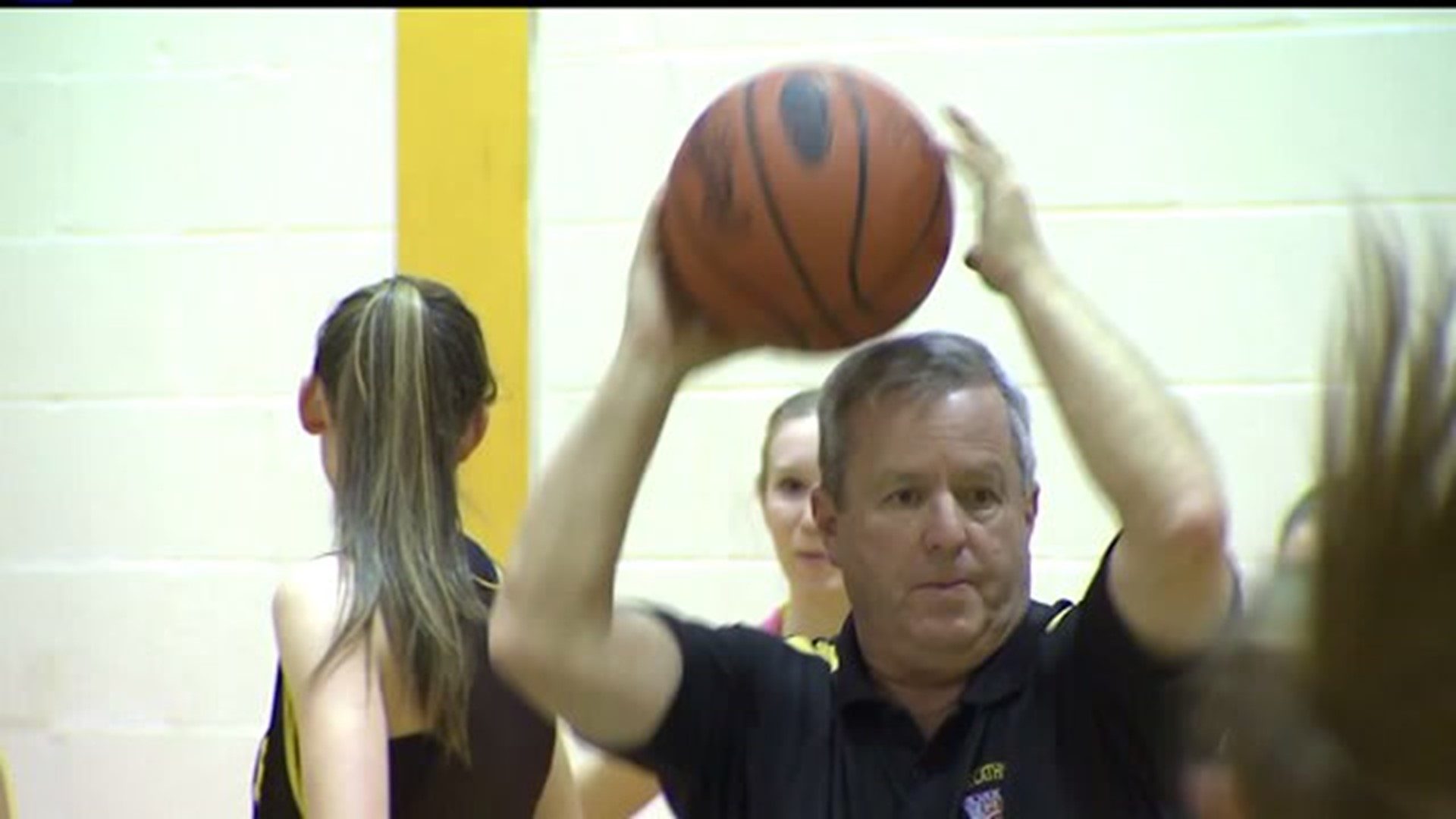 Delone Catholic basketball on FOX43 News