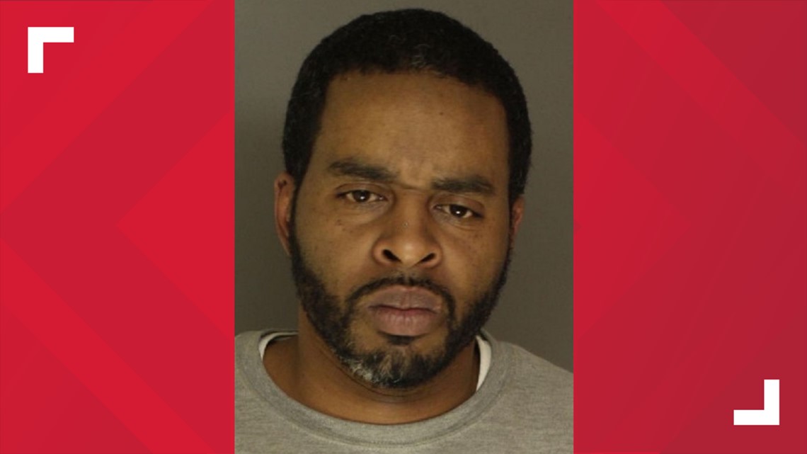 Man faces up to 50 years in jail on child luring charges | fox43.com