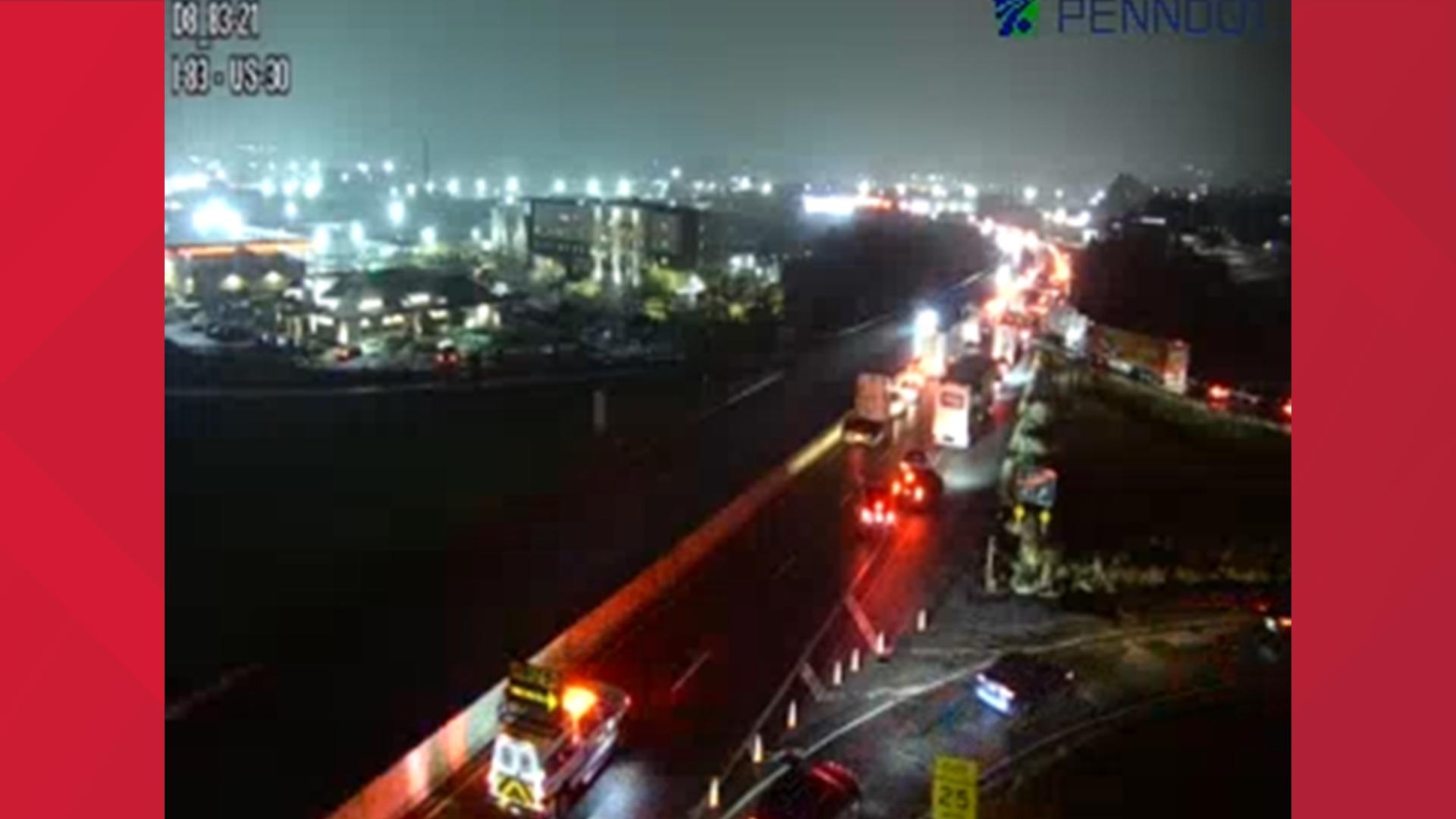 Stretch of I-83 now open after York County crash | fox43.com