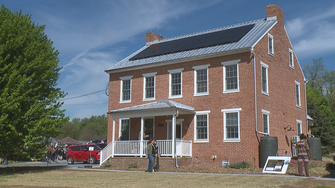 Horn Farm Center reopens historic 1840s farmhouse