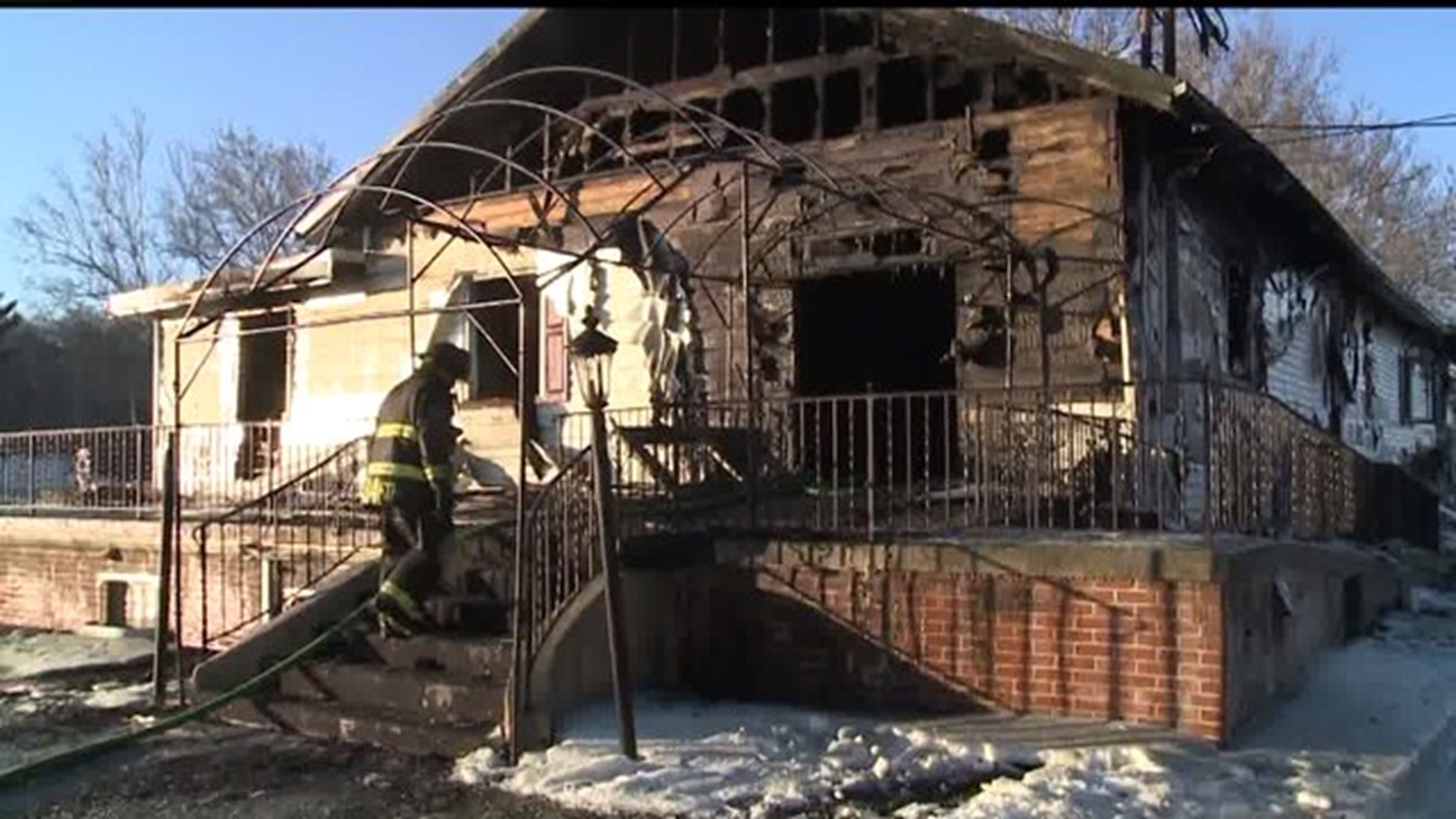 Fire destroys old Red Lion Country Club