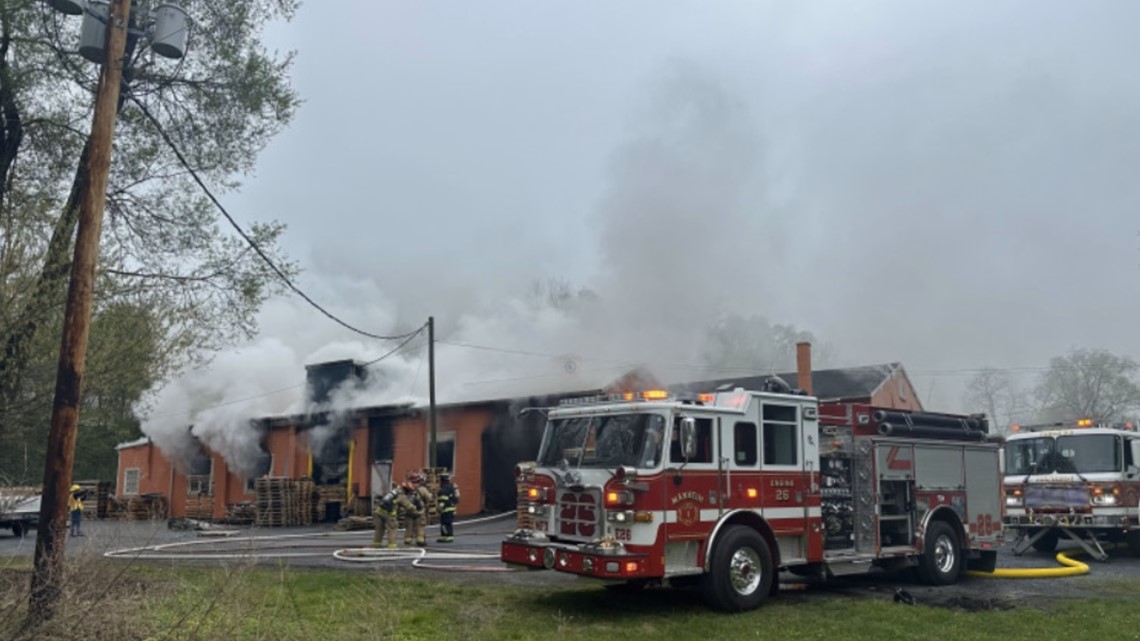 Crews respond to business fire | fox43.com