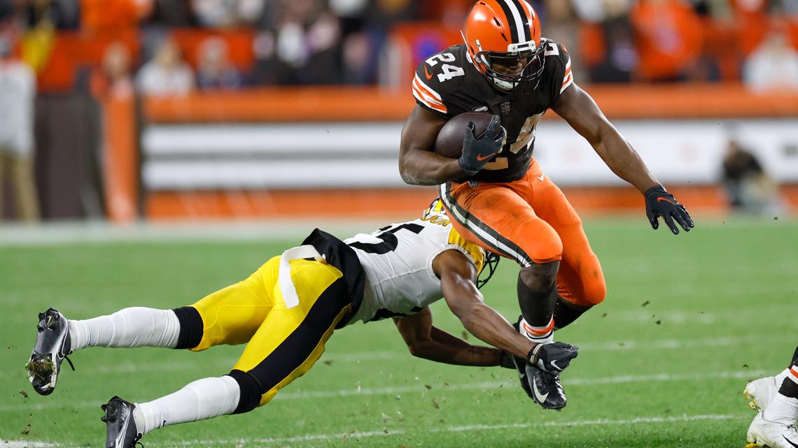 Watch: Cam Heyward run stuff gives the Steelers the ball back for