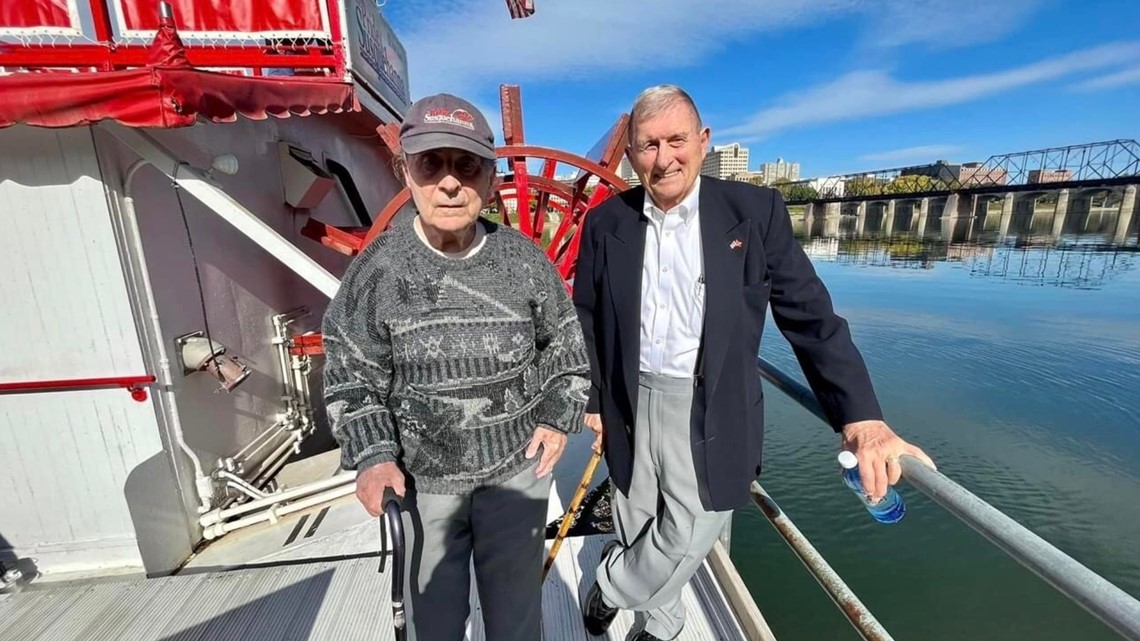 Harrisburg riverboat founder, community member dies - Vimarsana News