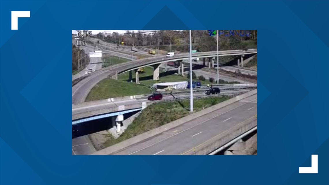 Overturned tractor-trailer causes ramp to close on Interstate 81 ...
