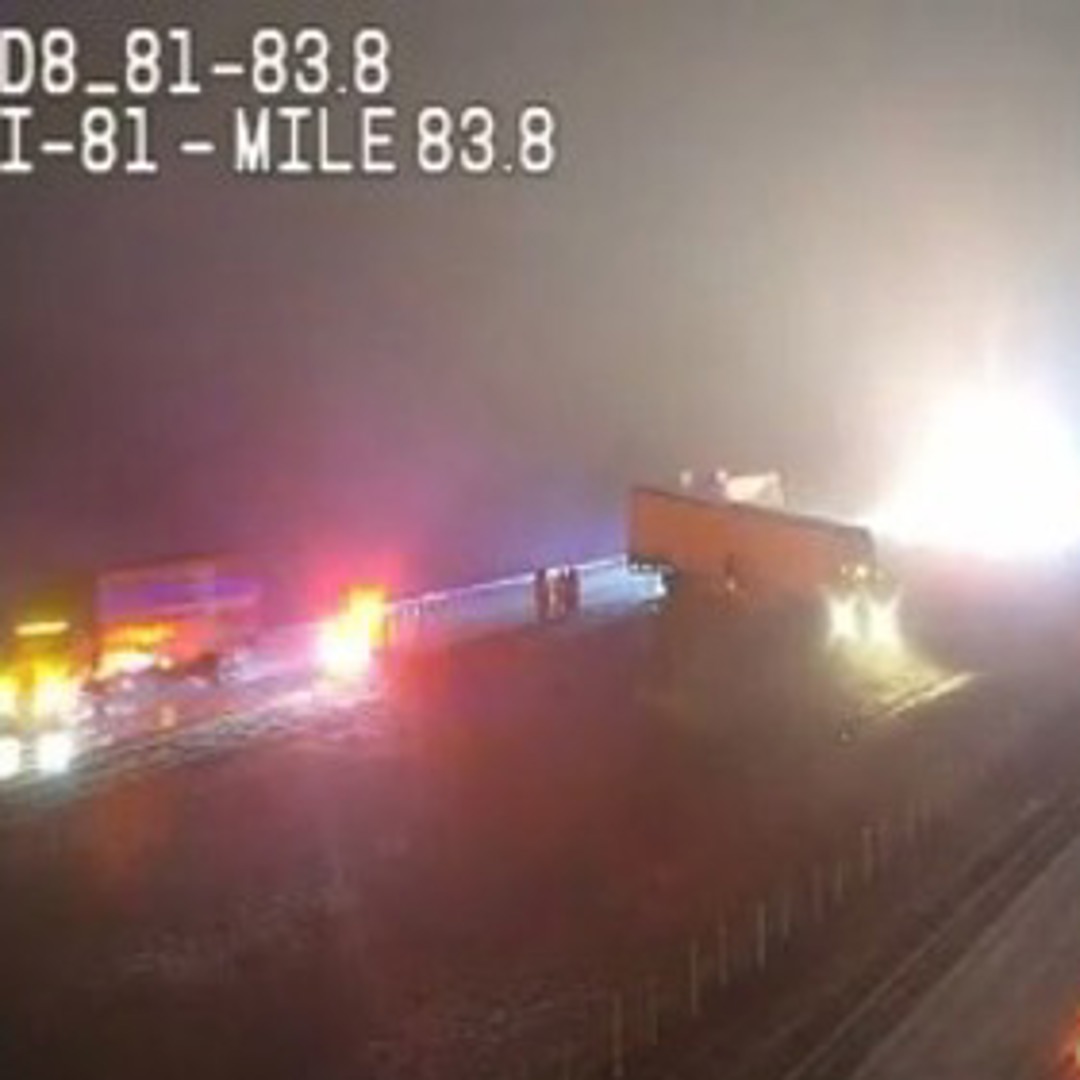 Crews responding to tractor trailer crash on I-81 southbound in Lebanon ...