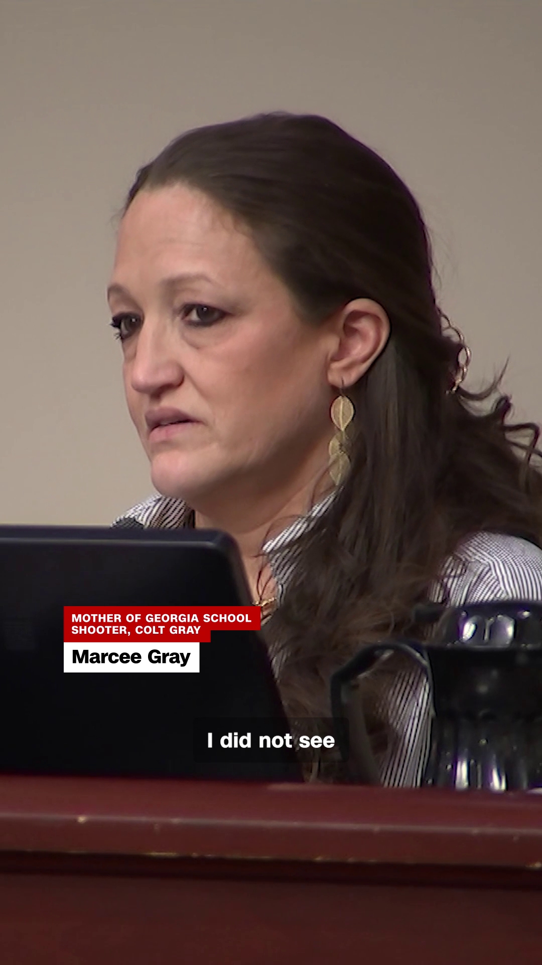 Mom of accused school shooter takes stand in estranged husband's trial ...