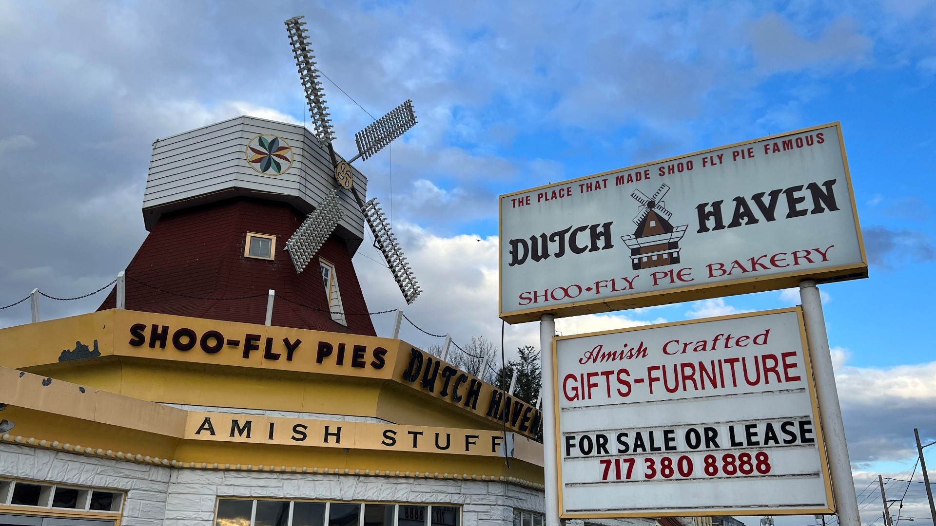 A landmark tourist attraction in Lancaster County is on the market after decades of serving up delicious shoo-fly pies.