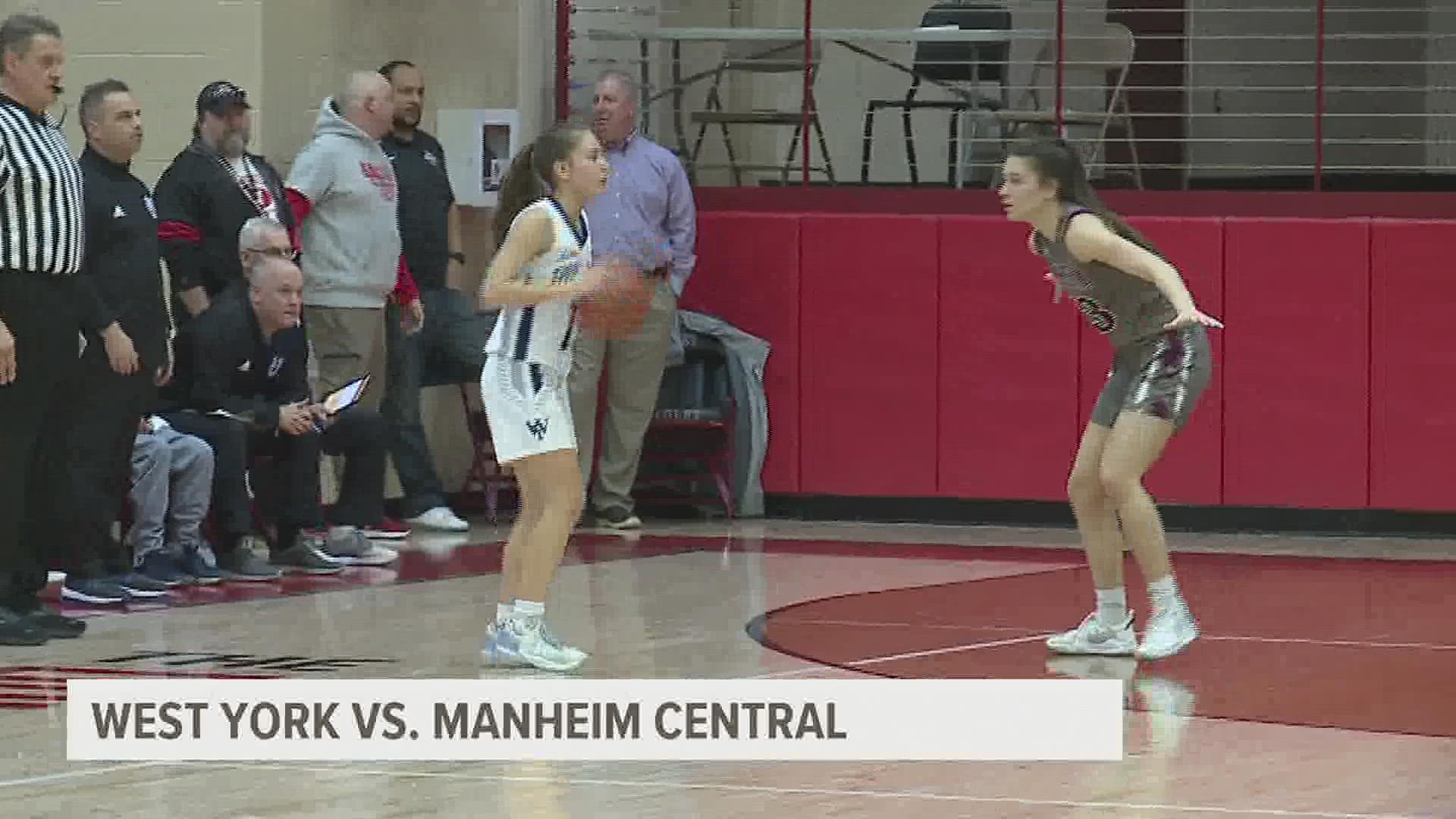 Mechanicsburg wins close at Martz Hall to move to quarterfinals in 5A