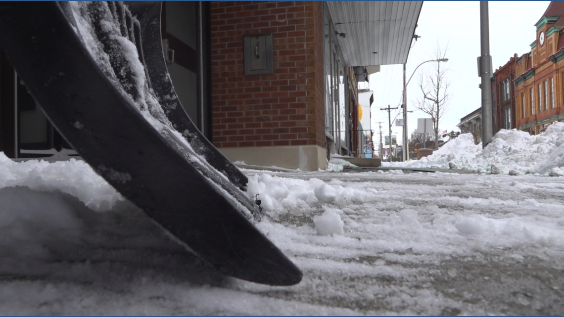 Lebanon City digs out after heavy snow
