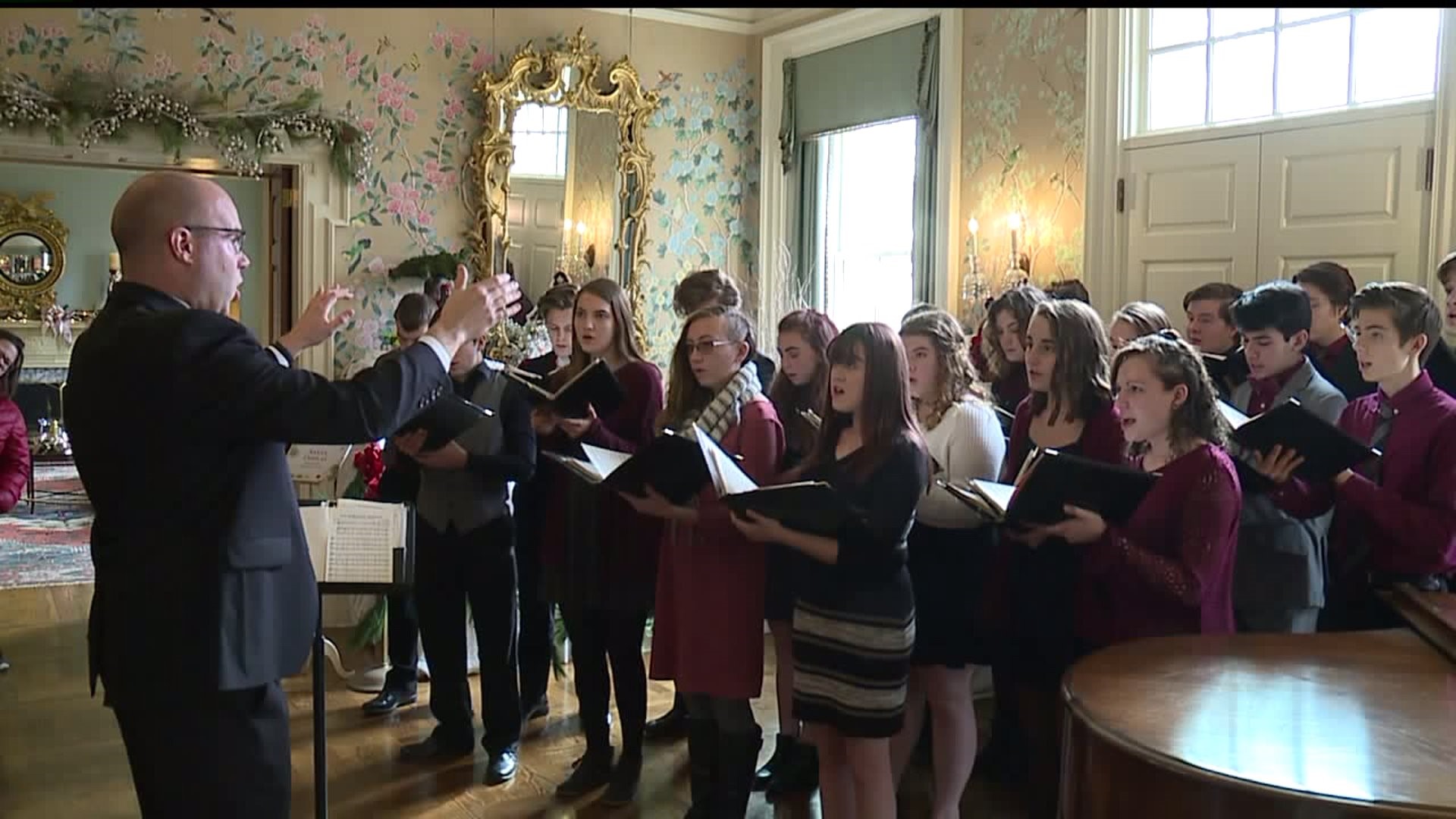 Governor`s residence holds annual holiday open house