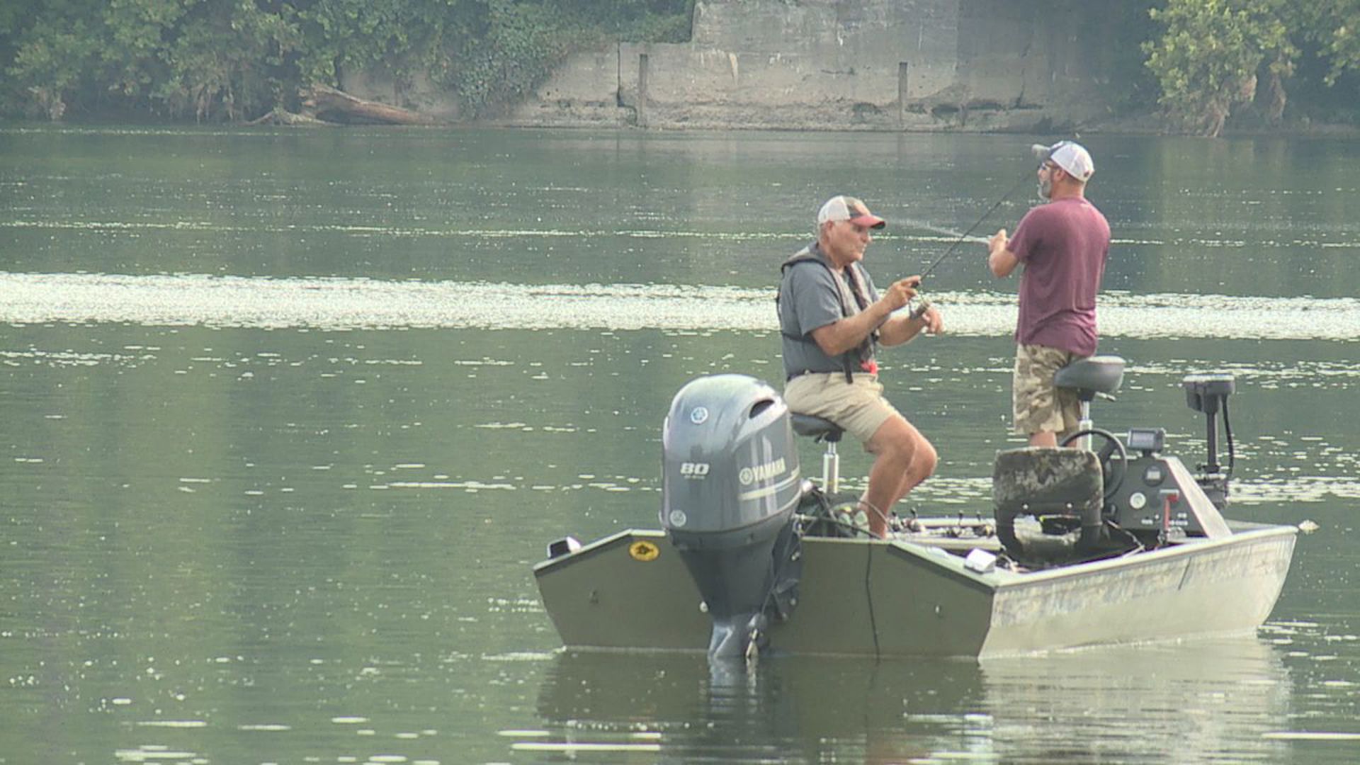 Anglers at a Capital City BassMasters Tournament say a successful day of fishing in the heat comes down to water temperatures, sun protection and hydration.