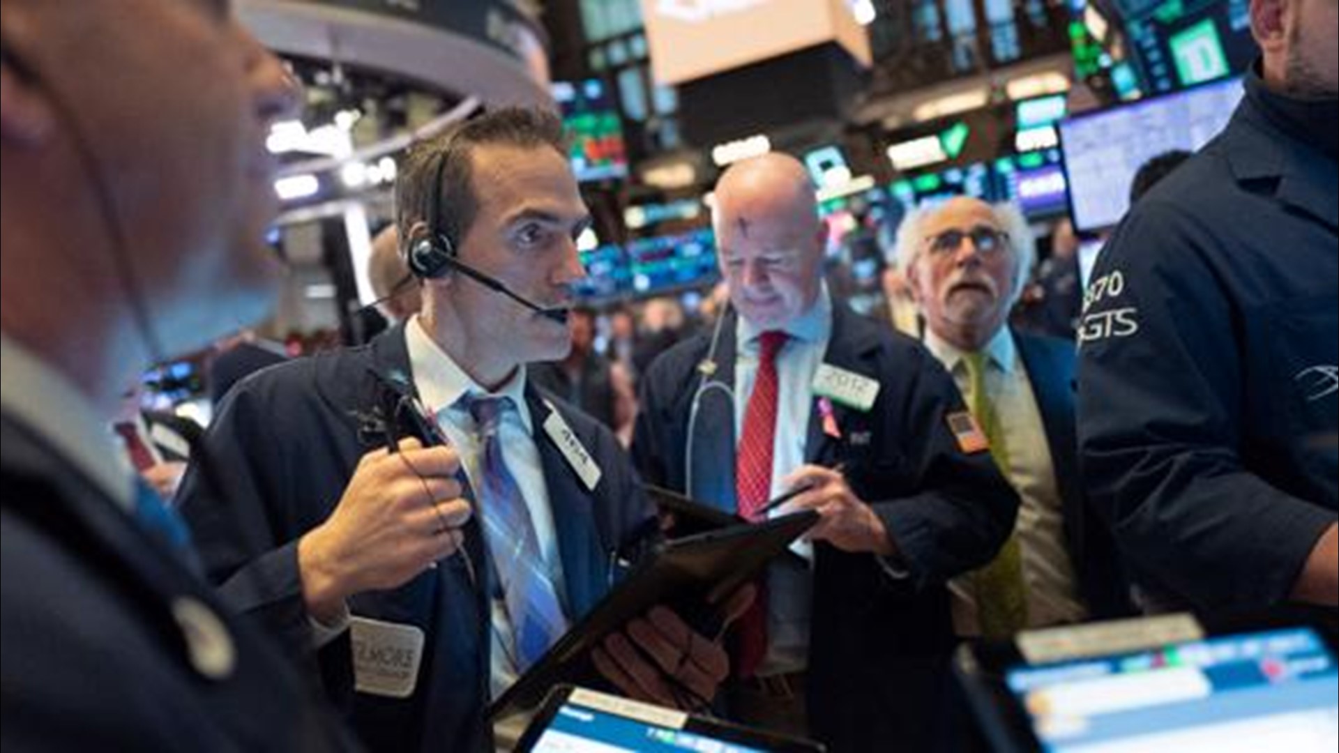 U.S. stocks started in red Monday morning, with the Dow Jones dropping more than 1,000 points. By the end of the day, the Dow closed in green at 99 points higher.