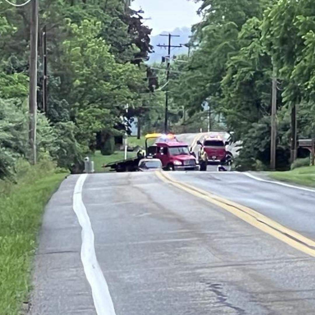 Road reopens after York County crash injures 6 | fox43.com