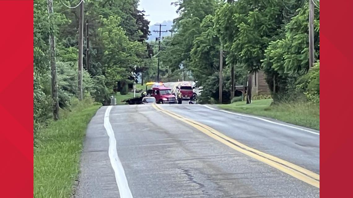 Road reopens after York County crash injures 6 | fox43.com