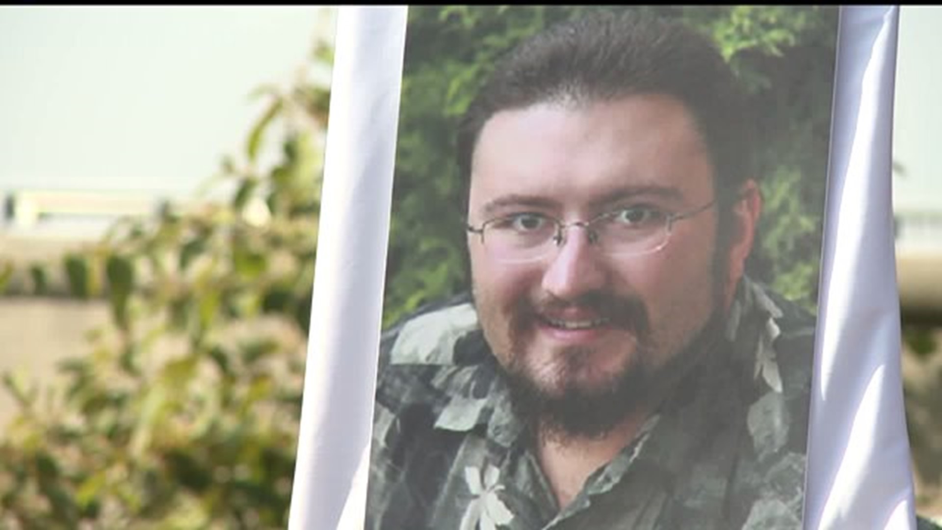 Ceremony honors fallen PennDOT worker