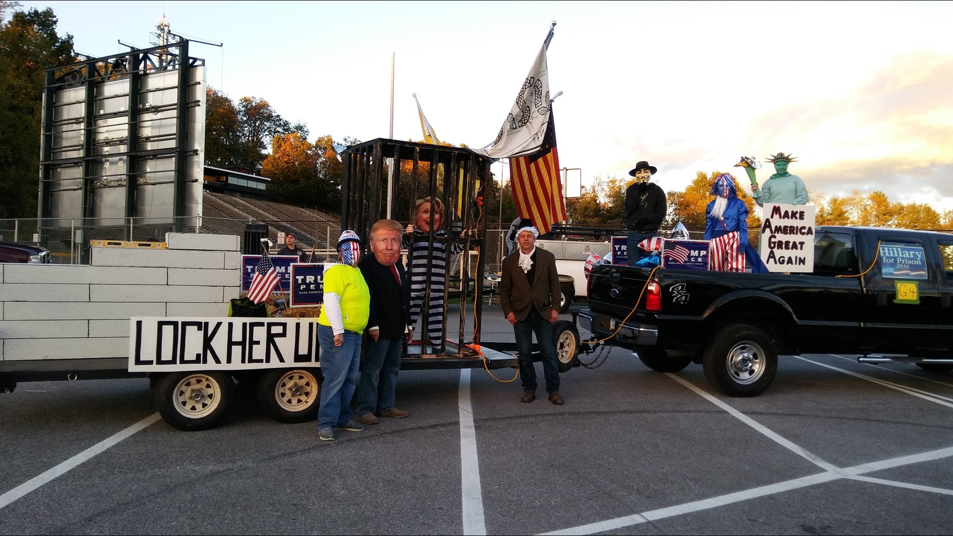 Video Red Lion Halloween float depicts Hillary Clinton in jail