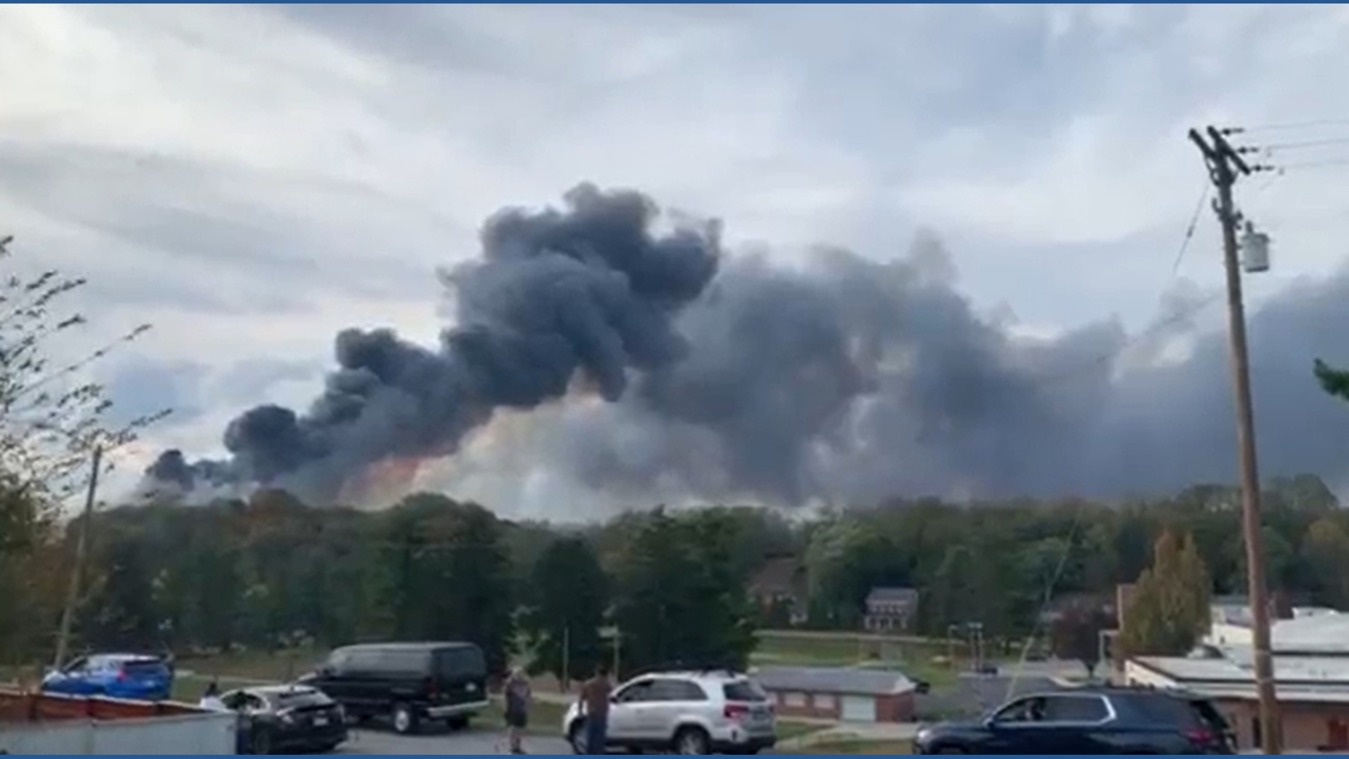 Multiple crews on scene of large mulch fire in York County | fox43.com