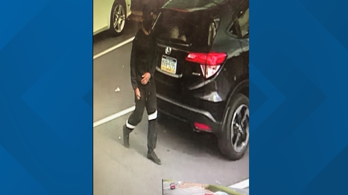 Police investigate armed robbery at Lancaster County McDonalds | fox43.com