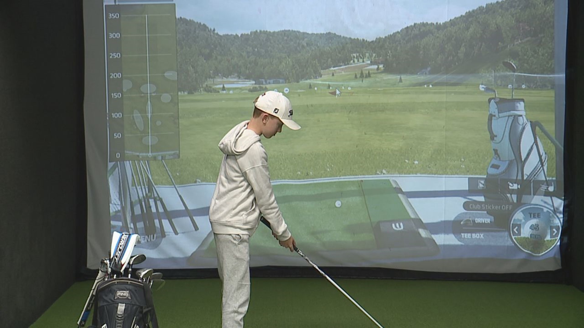 The York Indoor Golf and Training Center holds the Elite Jr. practice program for young golfers to improve using simulation bays