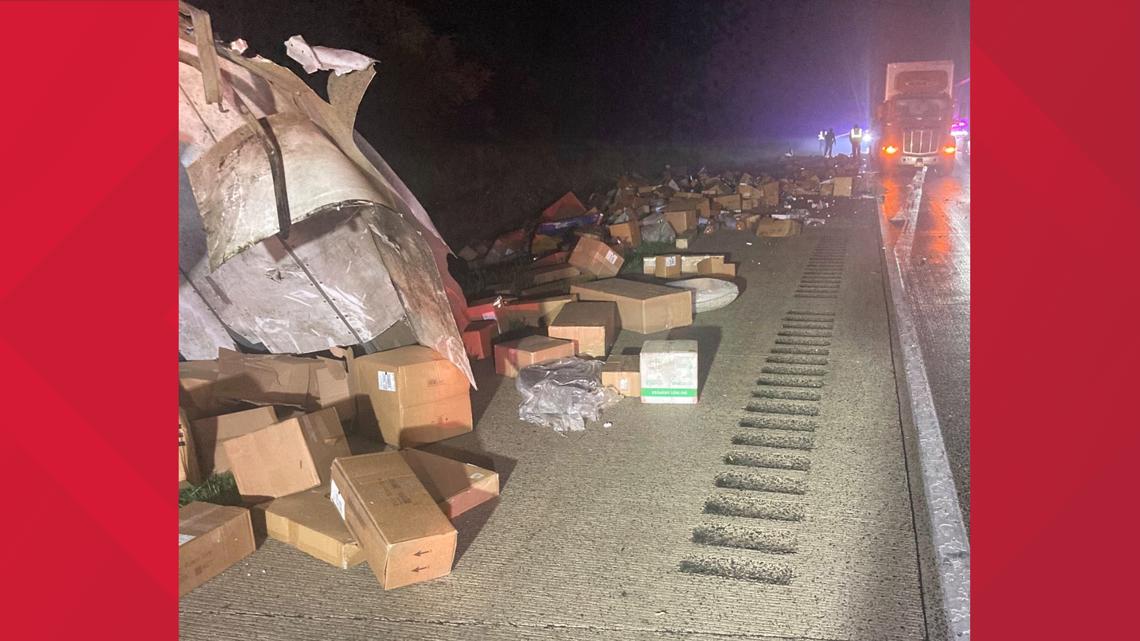 Dump truck and UPS crash causes early morning delays on I-78 | fox43.com