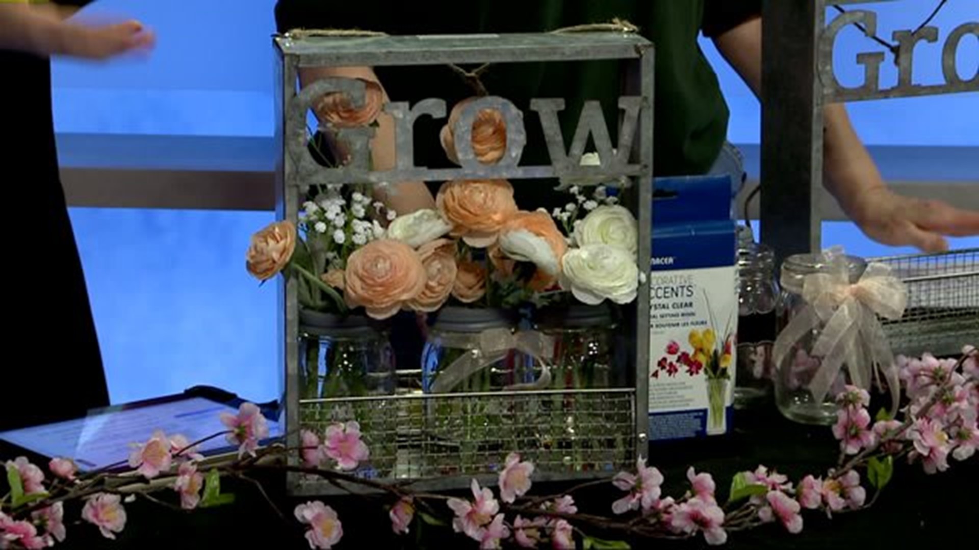 Jo-Ann Fabric and Craft Stores stops by to celebrate National Craft Month