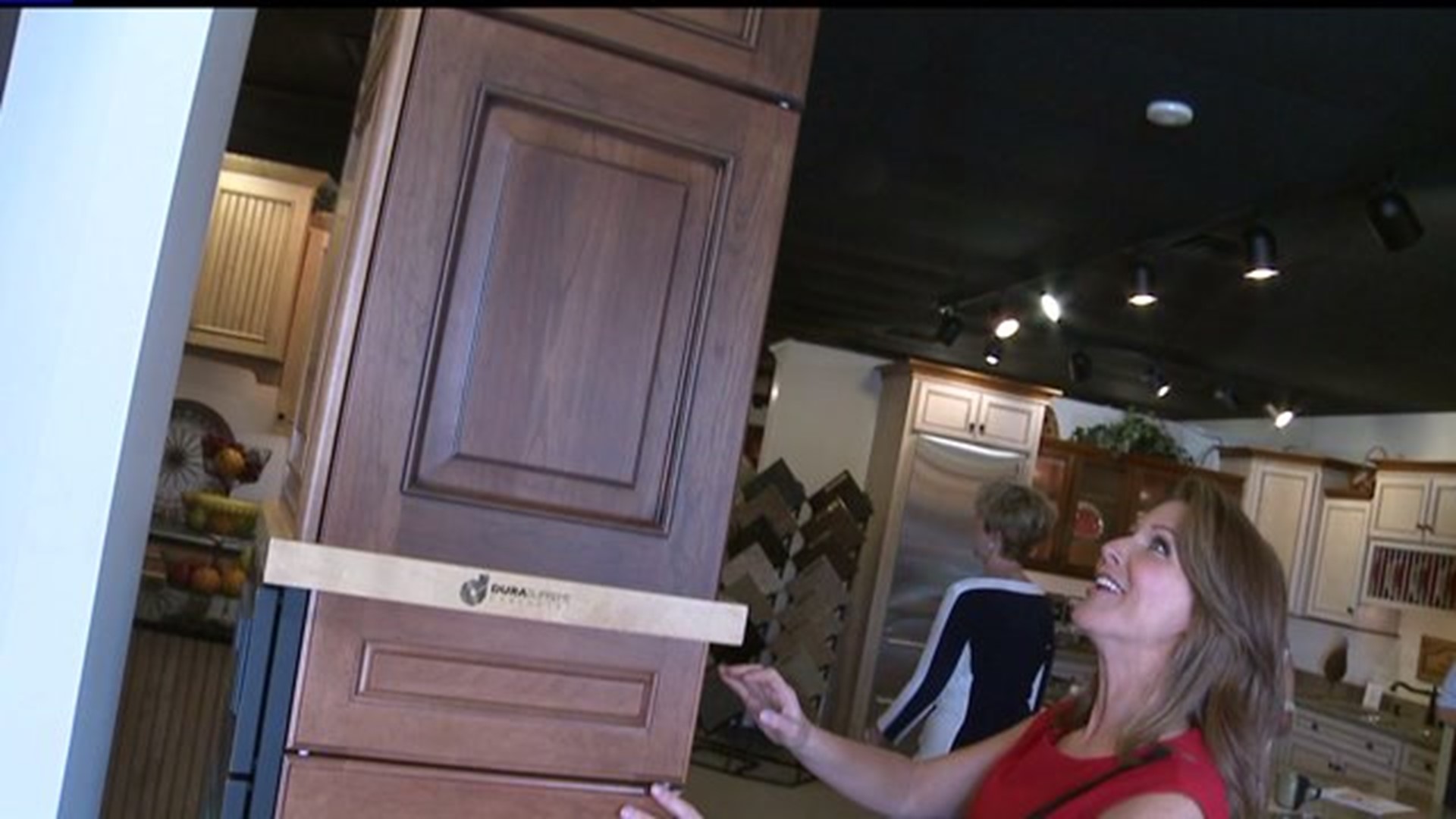 FOX43 kitchen remodel begins with cabinetry selection