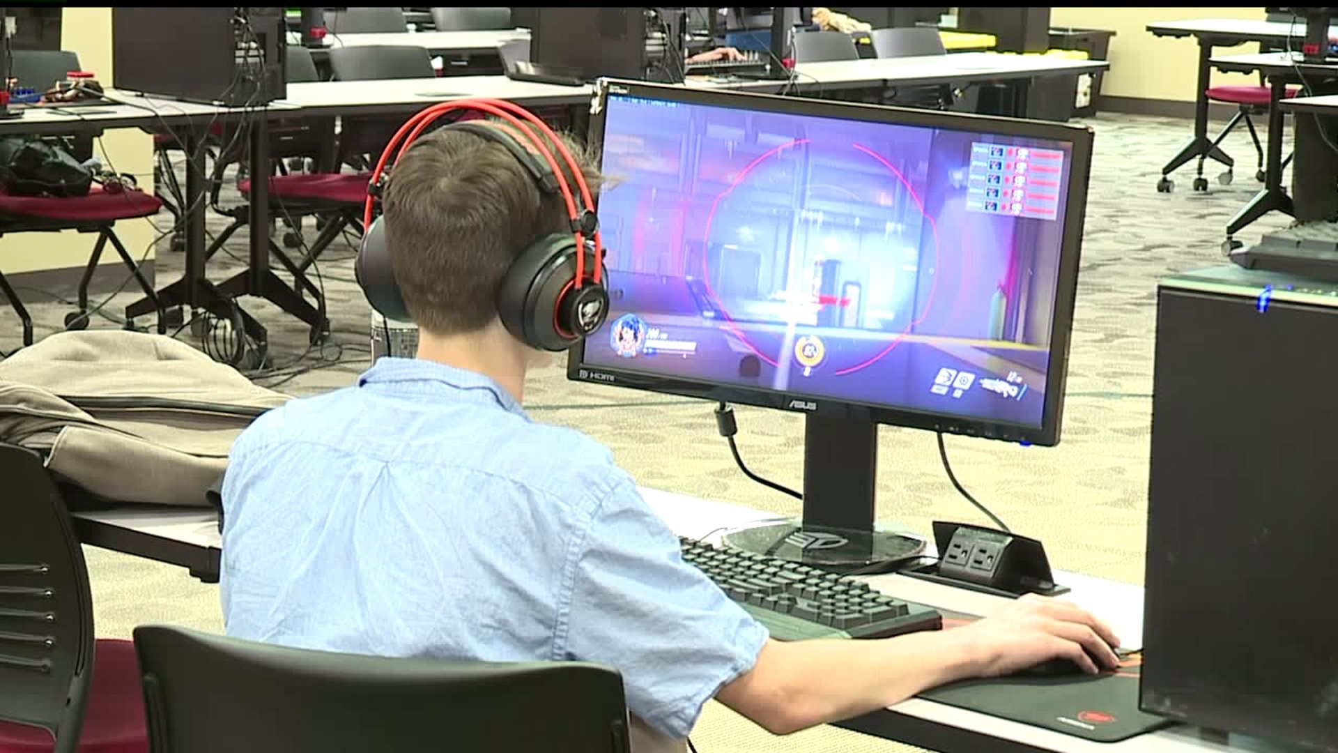 eSports boot camp for high school gamers