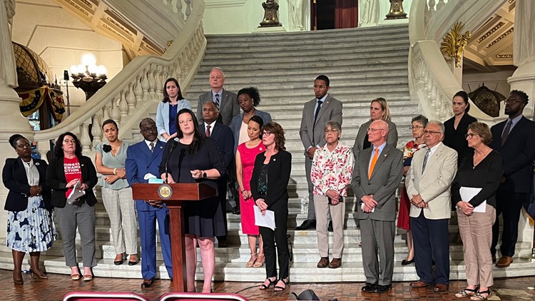 PA Democrats call on Republicans to pass more gun control laws