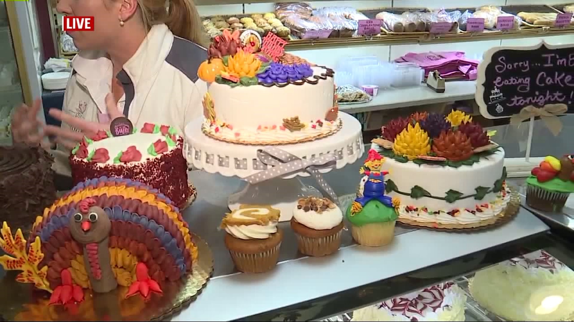 deco cakes for Thanksgiving