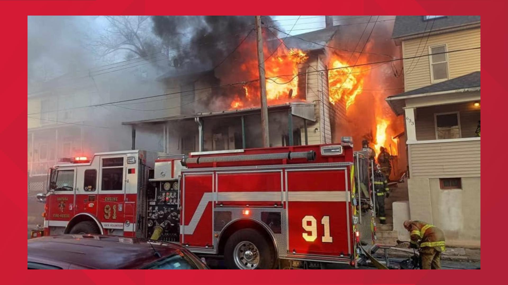 Fire spreads to three homes in Dauphin County | fox43.com